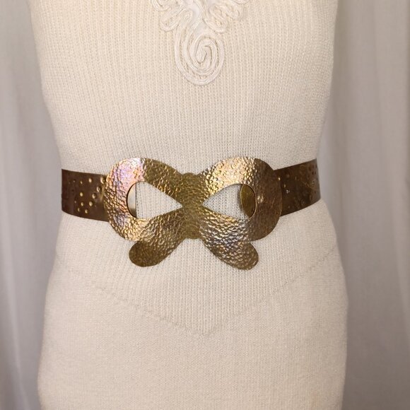 Vintage Hammered Brass Bow Belt, 24 - 32\